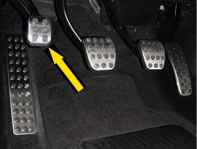 Mr. Norms Emergency Pedal Cover 08-up Dodge Challenger - Click Image to Close